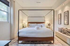 House (5 Bedrooms) | Interior - Near Sullivans Island & Downtown w/ Outdoor Dining The Arsenal by Avantstay (Mount Pleasant)