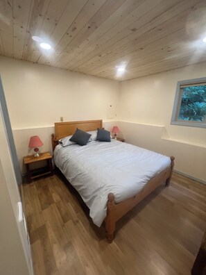 4 Schlafzimmer, kostenloses WLAN, Bettwäsche