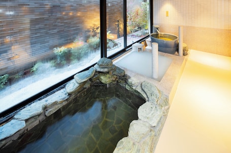 Spa. Omuro Kadensho(Kyoritsu Resorts)- Adults only