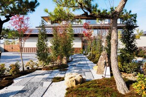 Property grounds - Omuro Kadensho（Kyoritsu Resorts）- Adults only (Kyoto)