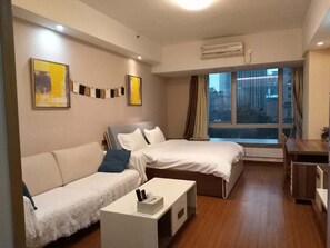 Basic Double Room, City View | Desk, laptop workspace, blackout drapes, soundproofing