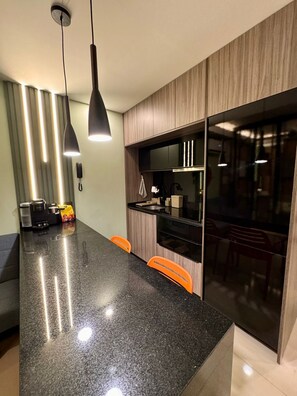 Microwave, oven, stovetop, dishwasher