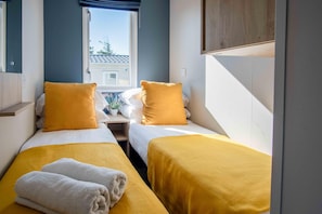 2 bedrooms, WiFi, bed sheets