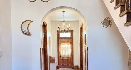 Charming Historical 4BR Home in Central Del Rio