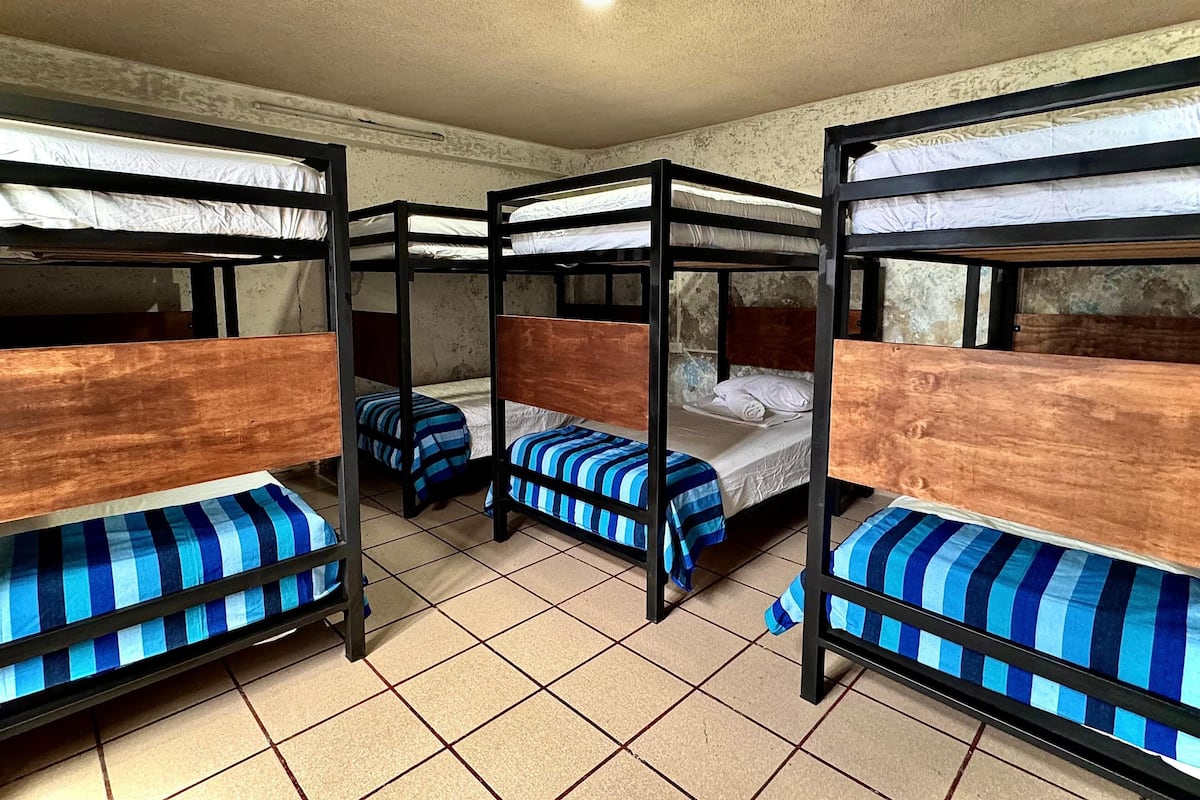 Comfort Shared Dormitory | Free WiFi