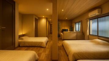 Suite | In-room safe, desk, free WiFi