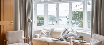 The Wood - a house that sleeps 15 guests in 7 bedrooms
