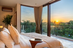 3 bedrooms, in-room safe, free WiFi, bed sheets