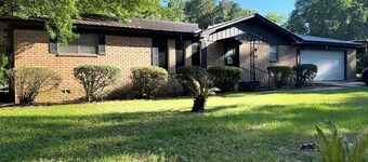 The Fountain Collective Charming 3-bedroom house with AC, WiFi in Center