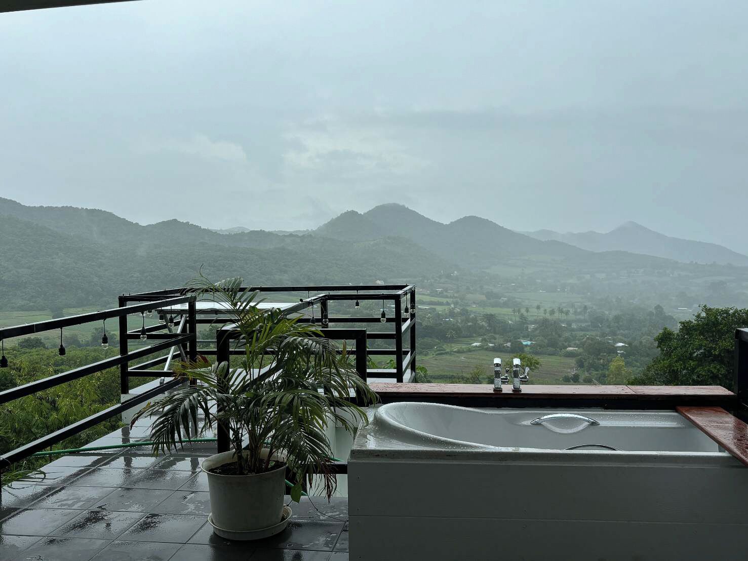 อ่างสปากลางแจ้ง