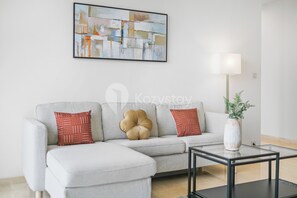 Apartment, 2 Schlafzimmer, Stadtblick | Wohnbereich