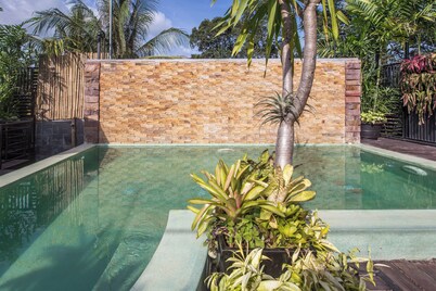 Privilege One-Bedroom Villa with Private Pool l Free Breakfast, Free Bike & Wifi