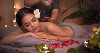 Privilege One-Bedroom Villa with Private Pool l Free Breakfast, Free Bike & Wifi