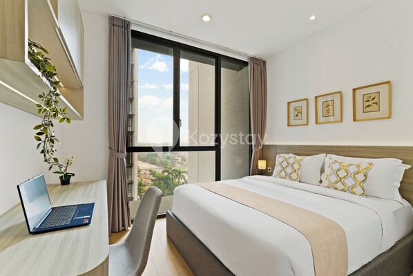 Apartamento, 2 quartos, vista para a cidade | Ferros/tábuas de passar roupa, Wi-Fi de cortesia