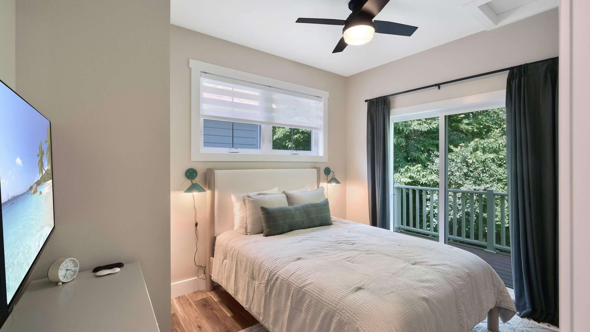 2 slaapkamers, een strijkplank/strijkijzer, wifi, beddengoed