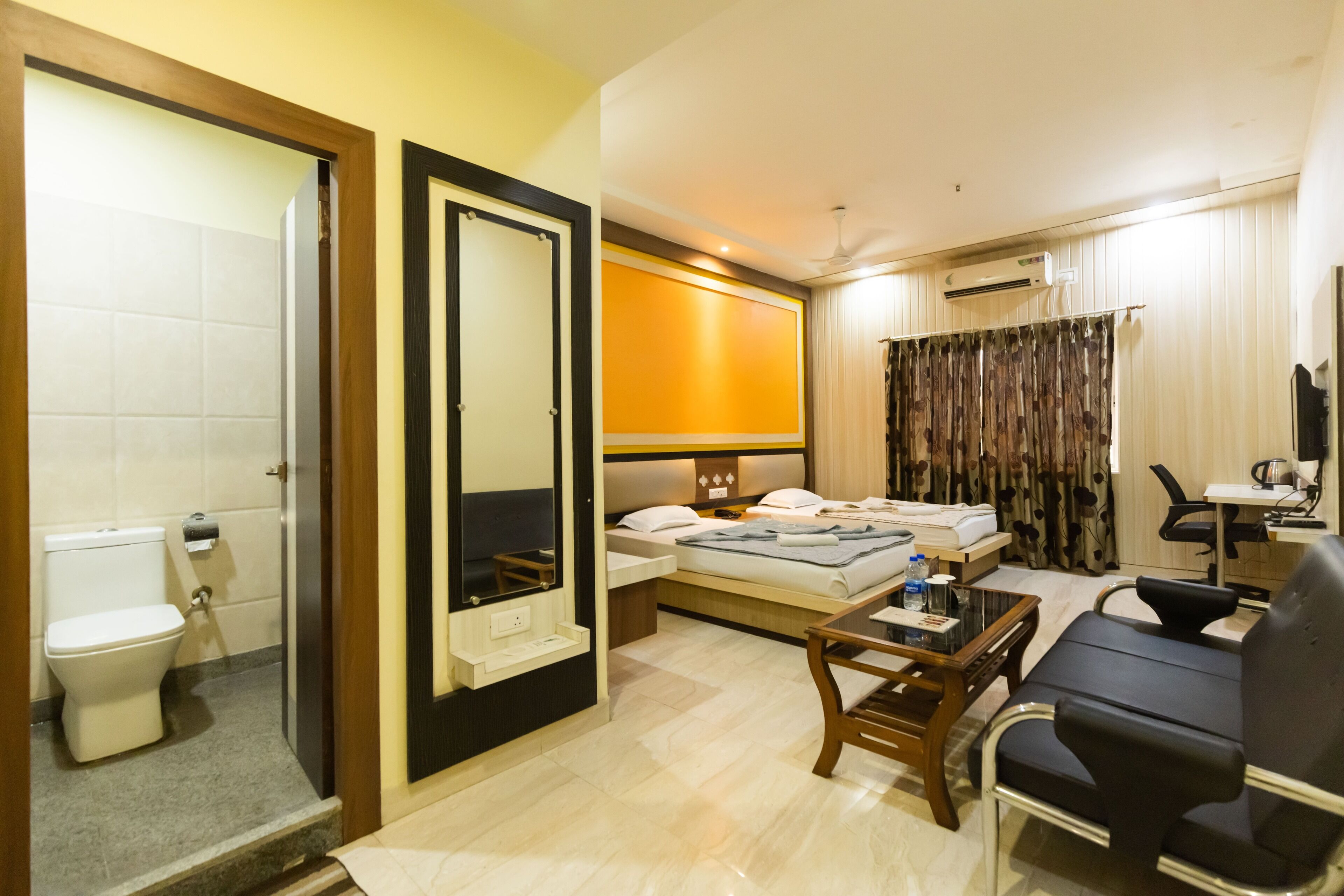 Camas plegables/adicionales, wifi gratis y ropa de cama 