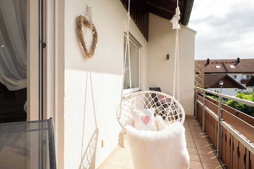 Lichtdurchflutete Ferienwohnung Felix – Ihr Allgäu-Traum in ruhiger Idylle