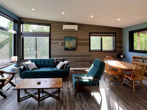 Four season private vacation home