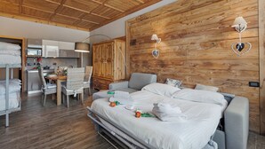 Honeymoon Studio, Microwave, Mountain View (Studio Charming Sportinia town center) - Studio Charming Sportinia Town Center (Sauze d'Oulx)
