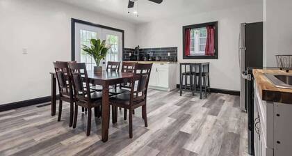 5BR, 2BA close to Niagara Falls State Park