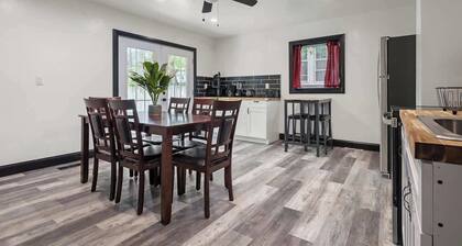 5BR, 2BA close to Niagara Falls State Park