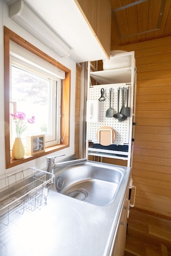 LAKE TOYA PREMIUM CABIN