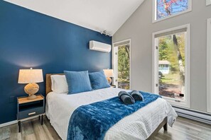 3 habitaciones, tabla de planchar con plancha, wifi y ropa de cama 