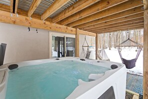 Bain à remous intérieur