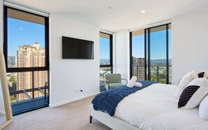 3 bedrooms, iron/ironing board, travel cot, WiFi