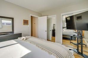 3 chambres, fer et planche à repasser, lit parapluie, accès Internet