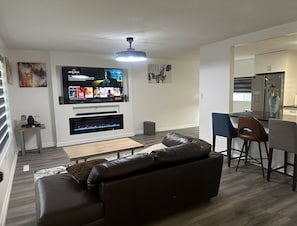 Smart-TV, Kamin