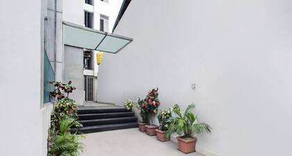 Elite Stays at City Center Near Mysore Palace