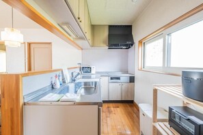 Toaster - UNO Toyako (Toyako)