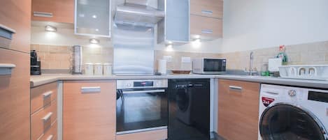 Fridge, microwave, oven, dishwasher