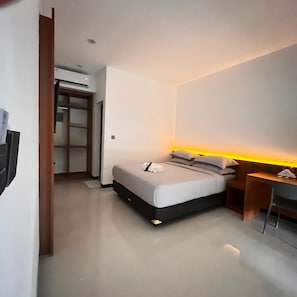 Room - Passifika Sumbawa Guesthouse (Sumbawa Barat)