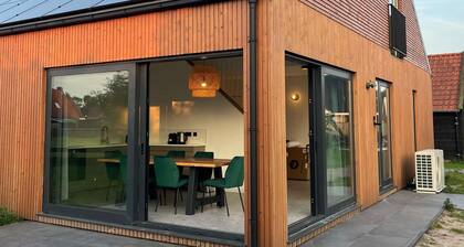 Newly renovated apartments on large grounds