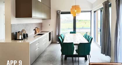 Newly renovated apartments on large grounds