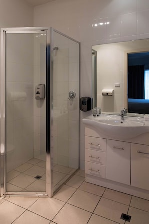 Balcony King | Bathroom