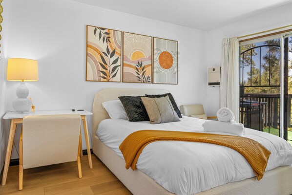 2 bedrooms, in-room safe, desk, free WiFi