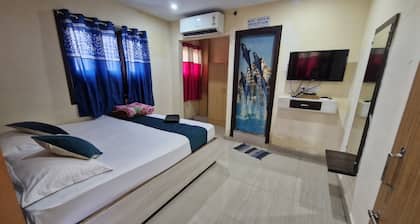 Aditya Inn