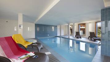 Apartment | Kolam renang | Kolam renang tertutup, kolam renang terbuka