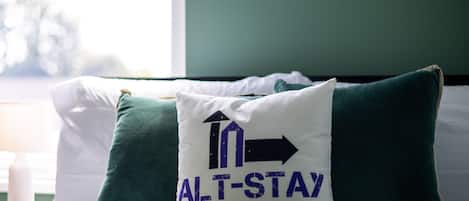 4 habitaciones, escritorio, tabla de planchar con plancha y wifi gratis