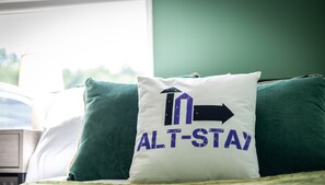 4 Schlafzimmer, Schreibtisch, Bügeleisen/Bügelbrett, kostenloses WLAN