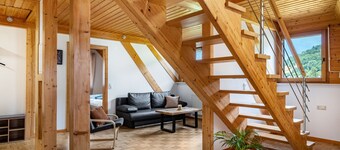 Apartment 'Grünblick' with Mountain View, Balcony and Wi-Fi