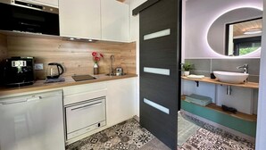 Private kitchen - Lodge Vitré with Nordic bath for an unusual night in Dijon (DIJON)
