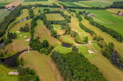 Luxuriöses Ferienhaus umgeben von