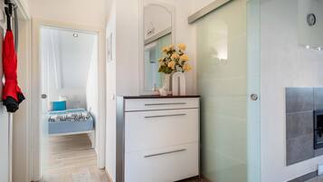 3 Schlafzimmer, Bügeleisen/Bügelbrett, WLAN, Bettwäsche