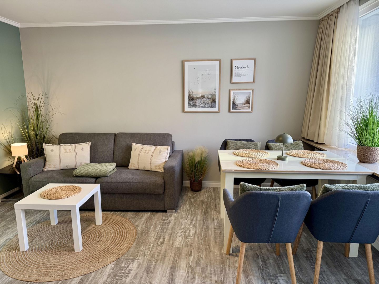 Fernseher, Stereoanlage