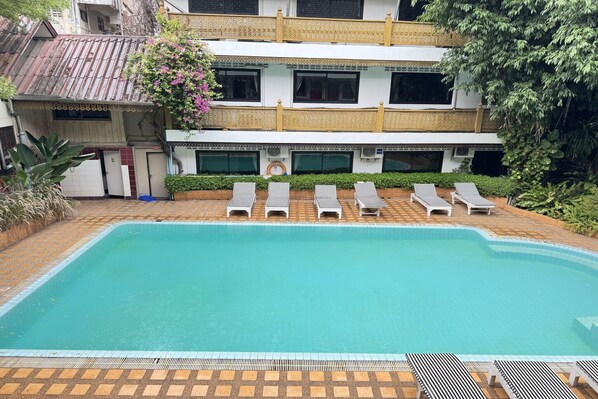Pool - Spacious Superior Twin | Lounge in Comfort (Chiang Mai)