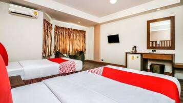 1 bedroom, desk, free WiFi, bed sheets